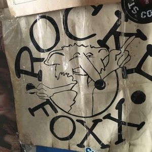 Meet your Posher, Rock e